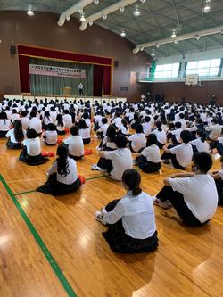 学校開き全校集会