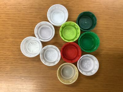 ペットボトルキャップ