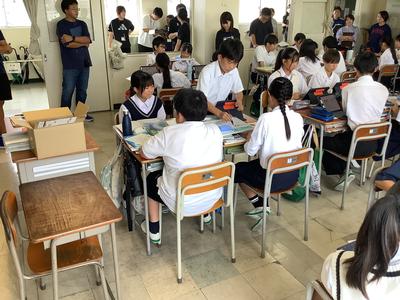 班ごとに発表