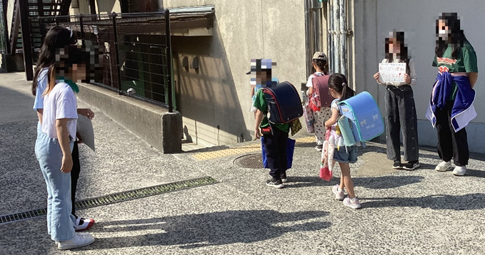 あいさつ運動のようす1