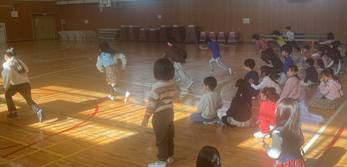 1年生体育館でのようす