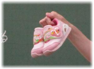 ピンクのくつ