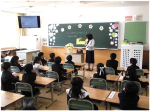 1年生の教室「読み聞かせ」