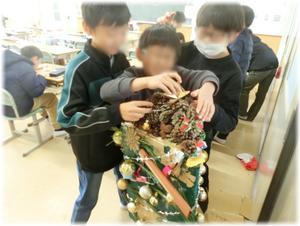 教室かざりつけ