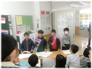 3年生「班で調べたよ」