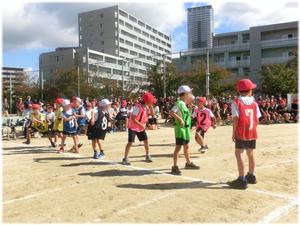 児童会「伝言リレー&物送りリレー」
