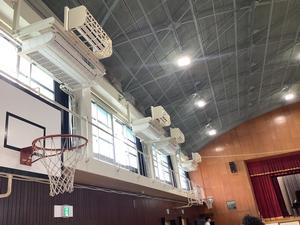 体育館のエアコン