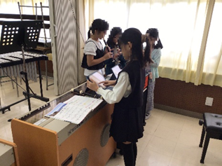 レコーダーの練習