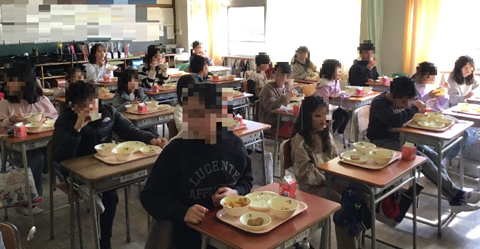 給食の風景