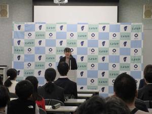 閉会あいさつ